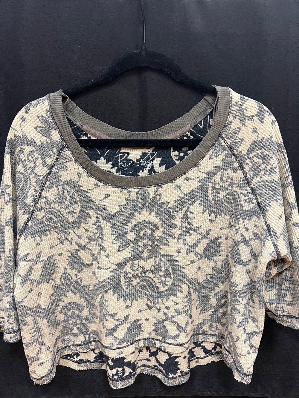 We The Free  inside/ out top sz sm